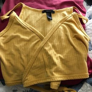 ▪️Yellow Crop Top▪️